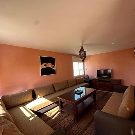 Superbe Appartement Centre Agadir 10Mn A Pied Plage Bagian luar foto