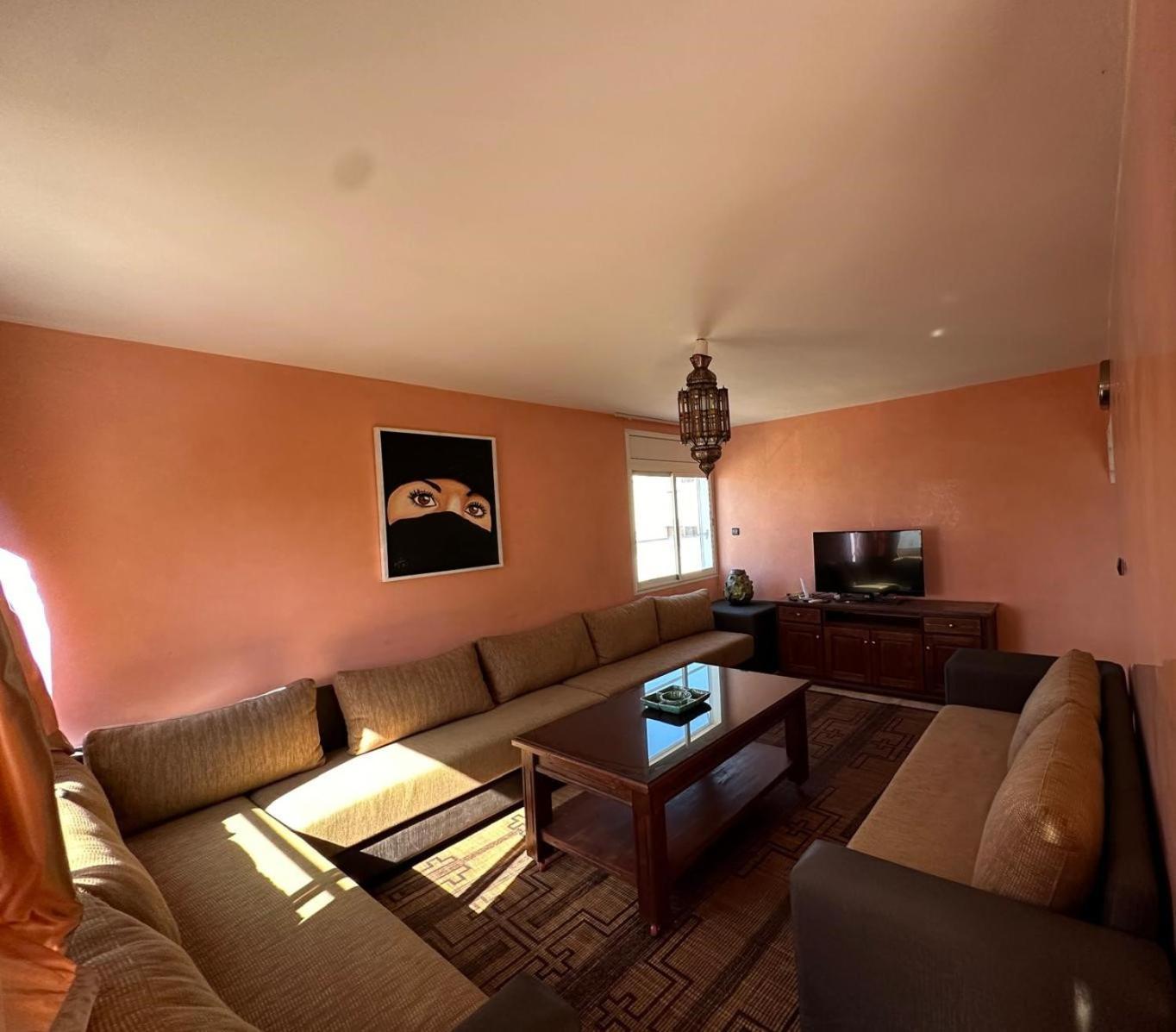 Superbe Appartement Centre Agadir 10Mn A Pied Plage Bagian luar foto